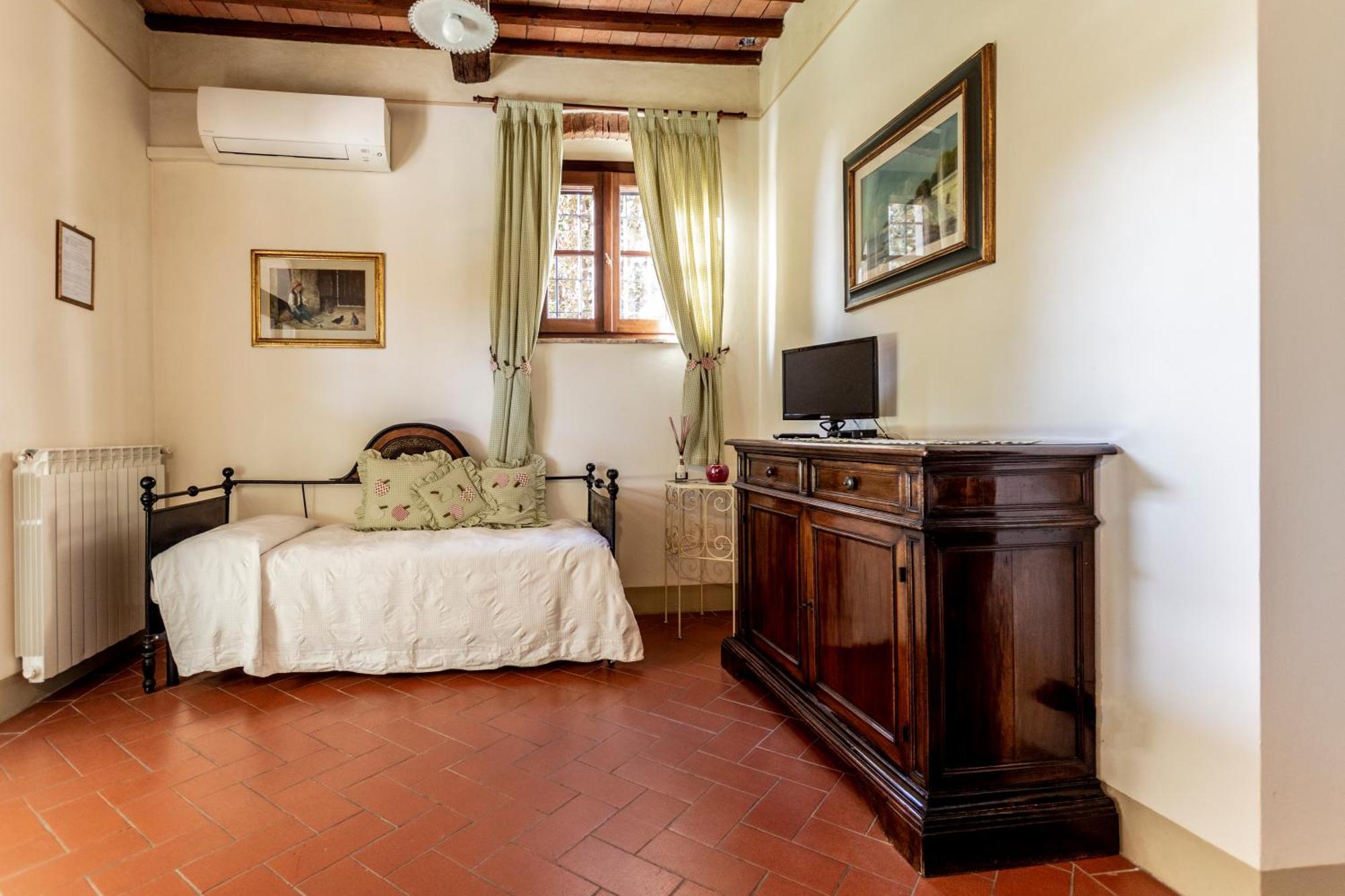Podere Sant'Antonio Fauglia Værelse billede